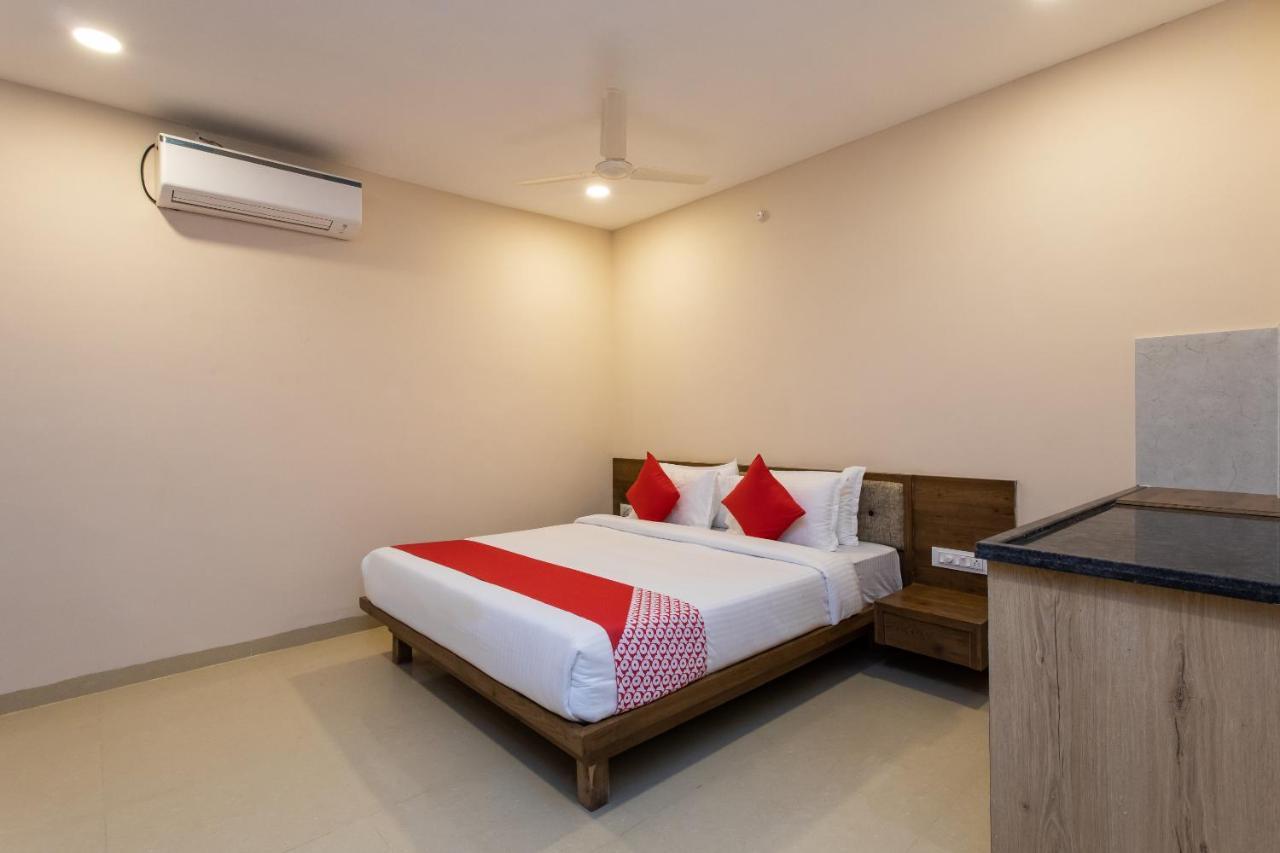 Oyo Hotel Badri Inn & Yatri Niwas Джабалпур Экстерьер фото