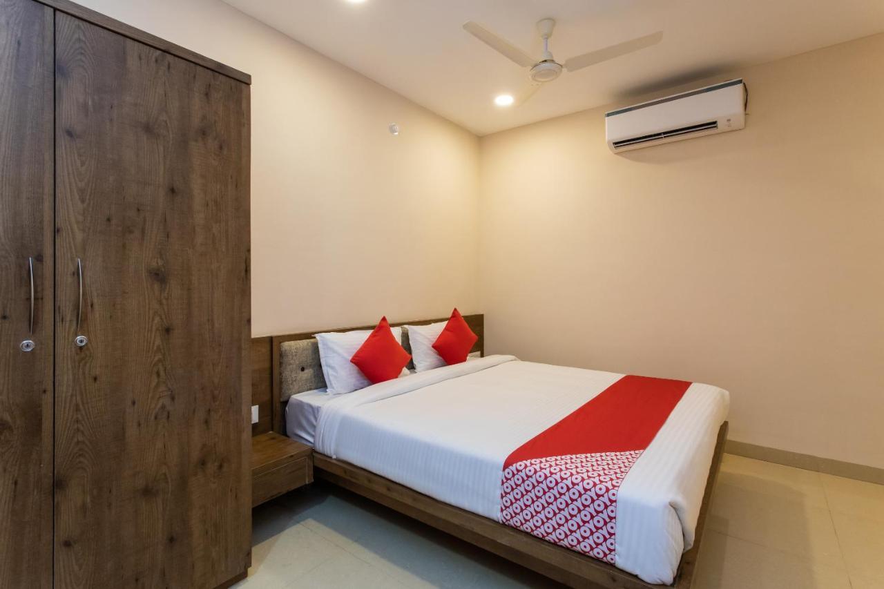 Oyo Hotel Badri Inn & Yatri Niwas Джабалпур Экстерьер фото