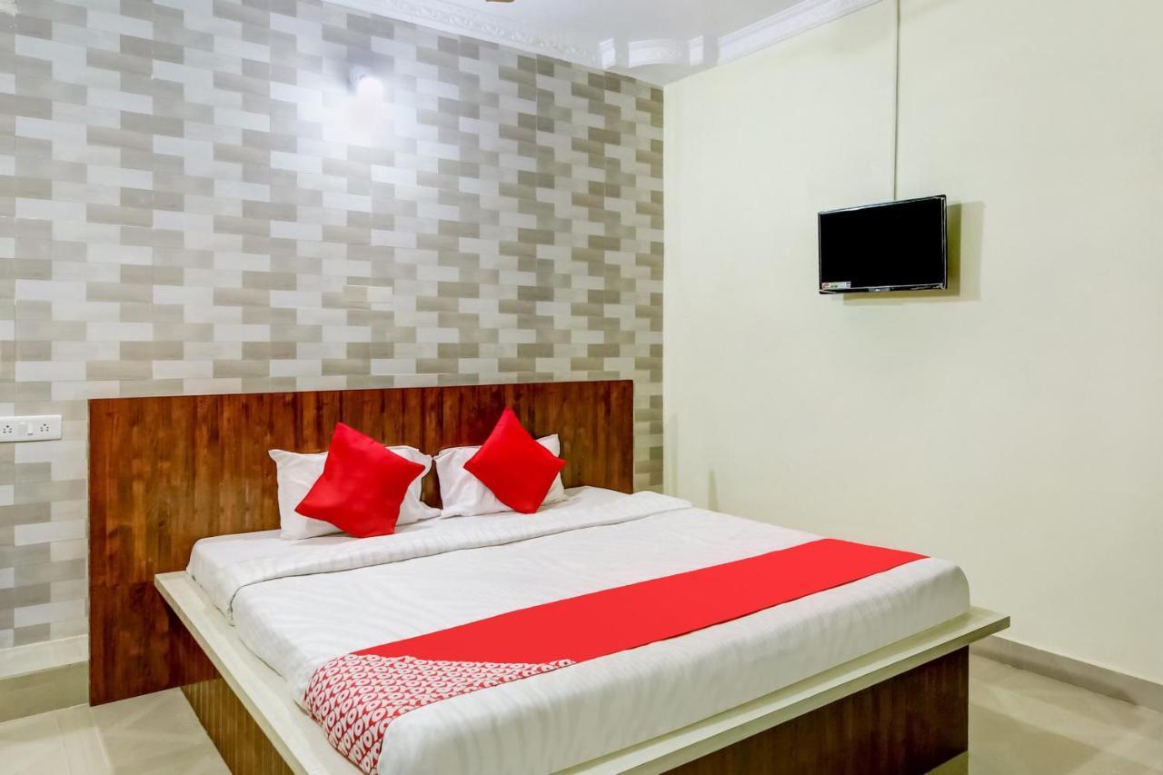 Oyo Hotel Badri Inn & Yatri Niwas Джабалпур Экстерьер фото