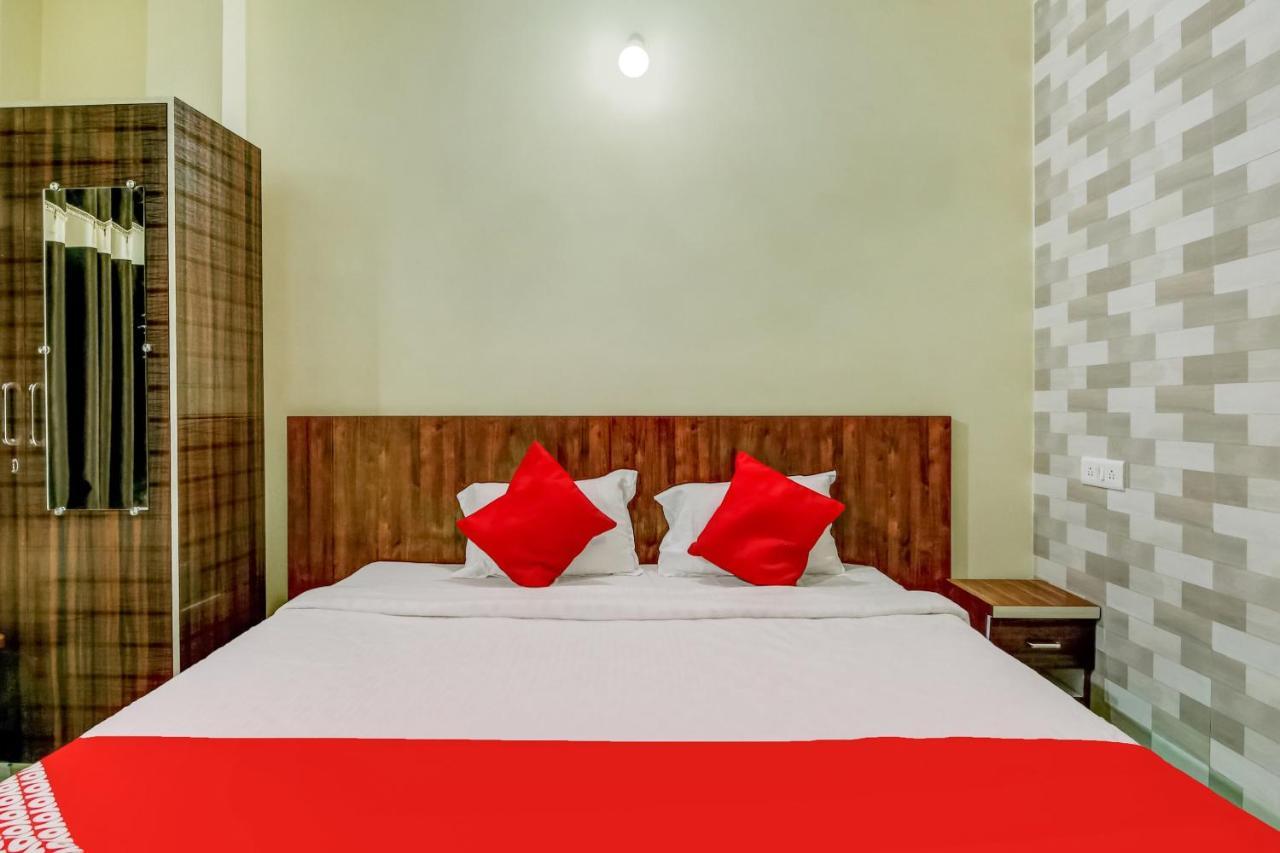 Oyo Hotel Badri Inn & Yatri Niwas Джабалпур Экстерьер фото
