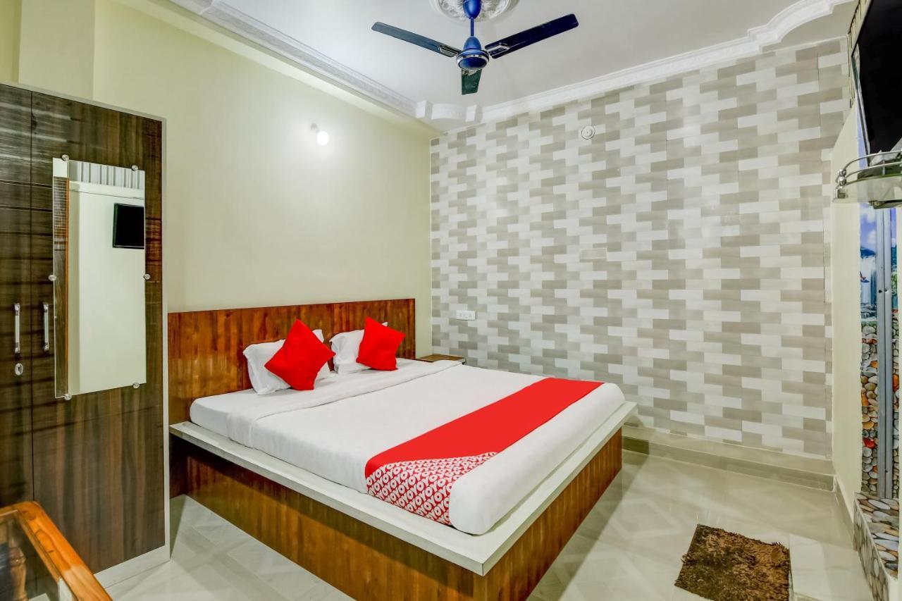 Oyo Hotel Badri Inn & Yatri Niwas Джабалпур Экстерьер фото